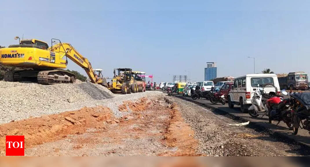 Experts flag safety concern amid Hanspal flyover construction work ...