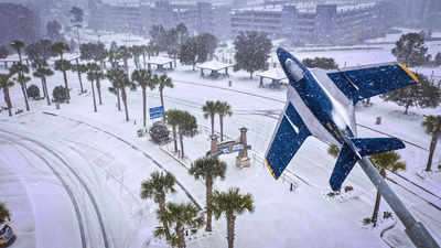 ​Florida sees snow from the historic winter storm, netizens share breathtaking glimpses