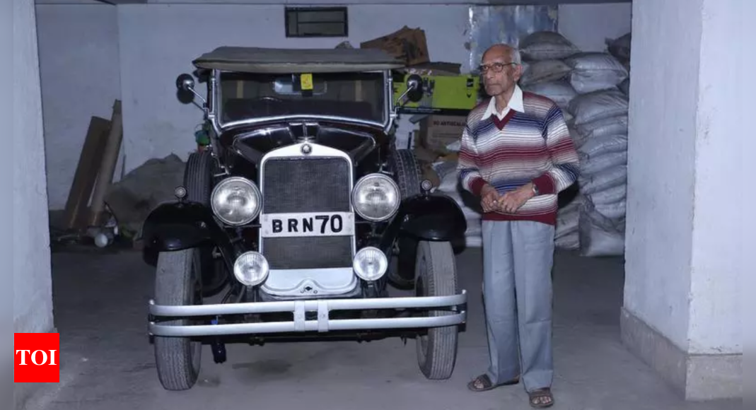 Ranchi family preserves car Netaji Subhas Chandra Bose used before his escape