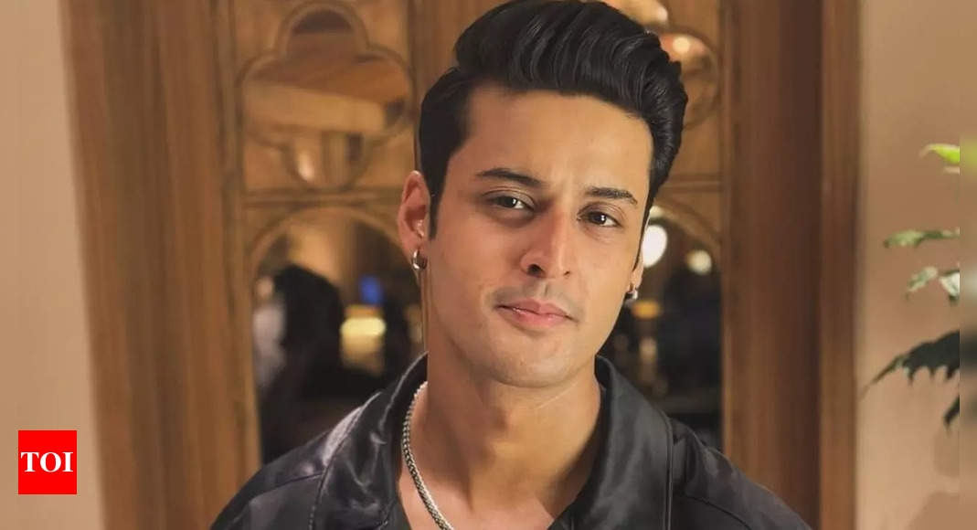 Shagun Pandey on 76th Republic Day: I have always been so fascinated with Bhagat Singh and Udham Singh and I wish to portray them onscreen someday