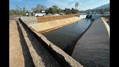 Tillari canal breaches at Kudase, repairs begin