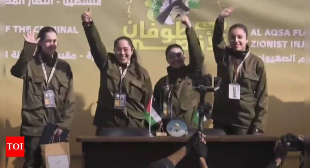 Watch: Hamas releases 4 female IDF prisoners captured on October 7