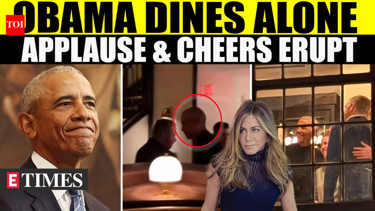 Barack Obama's Solo Dinner Turns Into Massive Fan Fest, Loud Applauds ...