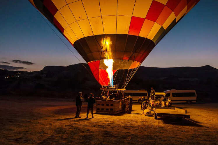 Hot air balloon
