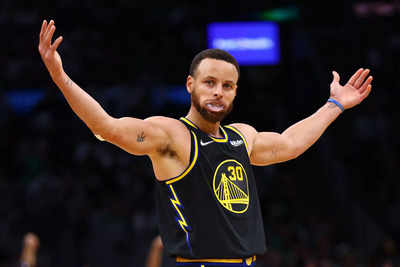 Will Stephen Curry play tonight against the Los Angeles Lakers? Latest update on the Golden State Warriors star's injury report (January 25, 2025)