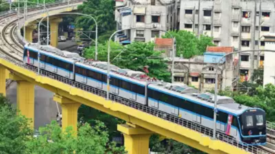 Starting today, citizens can commute by Pune Metro till 11pm