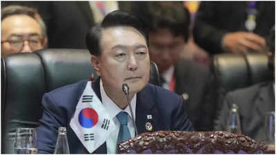 South Korean prosecutors indict impeached President Yoon Suk Yeol over martial law