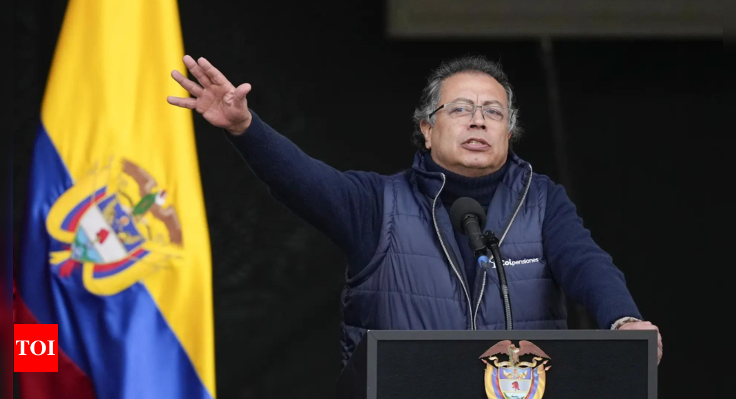 ‘Dignity that a human deserves’: Colombian President denounces US deportation flights