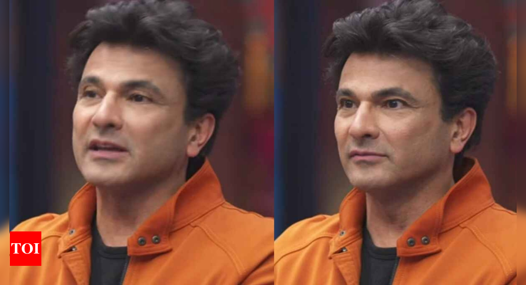 Celebrity MasterChef: Vikas Khanna recalls his struggling days as a Chef; says 'America gaya tab bhi zidd pe adaa raha ki Desi khane ka time aayega, and the clock changed'