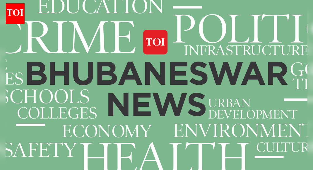 Tourists rescued from Chilika