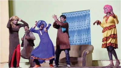 Pakistani theatre artists banned for SOP violations