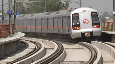 Delhi Metro 2024 lost and found: From Rs 40 lakh, 89 laptops, 193 mobile phones, 9 mangalsutras and many more