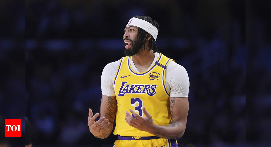 Will Anthony Davis play tonight against the Philadelphia 76ers? Latest update on the Los Angeles Lakers star's injury report (January 28, 2025)