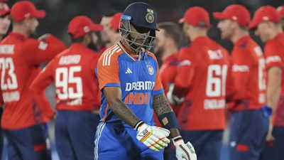 3rd T20I: Varun Chakravarthy five-for in vain as England keep series alive against India