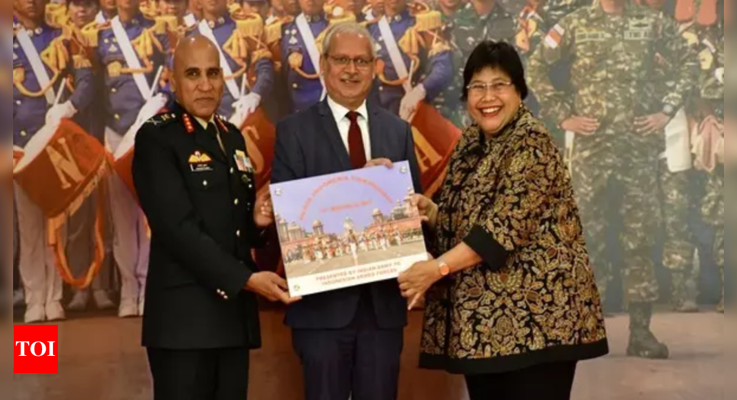 India lauds Indonesian marching and band contingent for successful participation in Republic Day parade