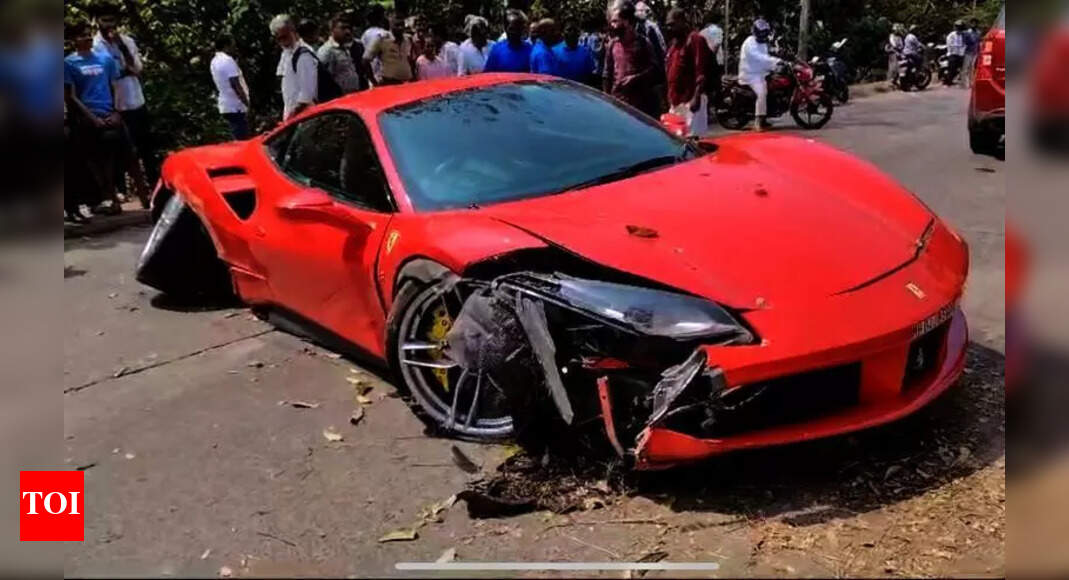 Speeding luxury car loses control, rams tree | Kochi News - The Times ...