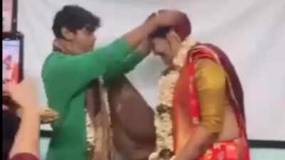 Watch: West Bengal professor ‘weds’ student in classroom, faces inquiry