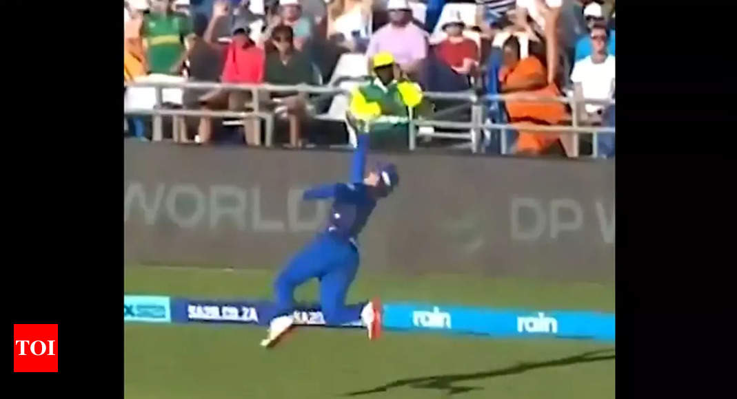 Watch: Dewald Brevis’s one-handed screamer steals the show in SA20 | Cricket News – The Times of India