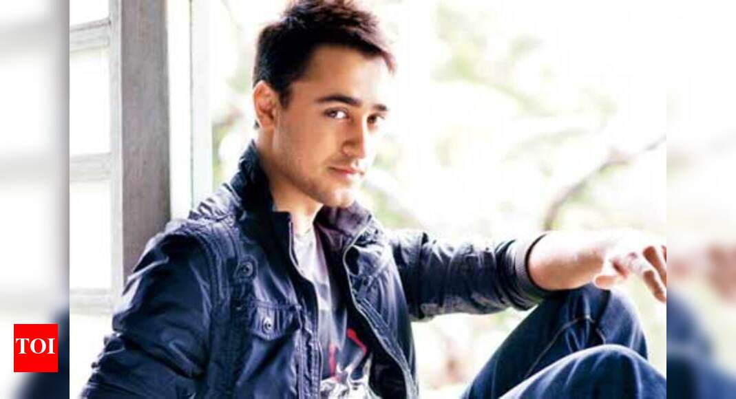 Imran denies saying he has an edge over Ranbir | Hindi Movie News ...