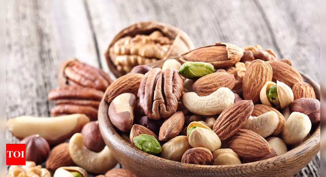 6 Nuts that can be added to a diabetic diet