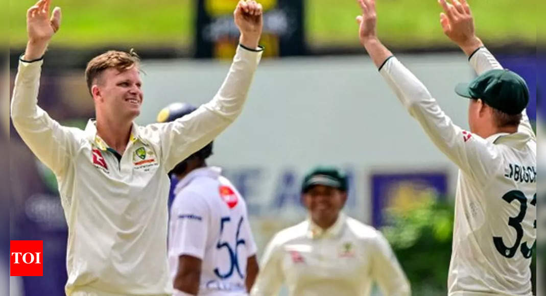 Rain halts Sri Lanka Test as Australia tighten grip in first Test