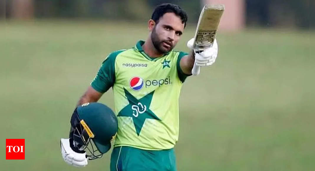 No Ayub, Zaman returns in Pakistan's squad for Champions Trophy