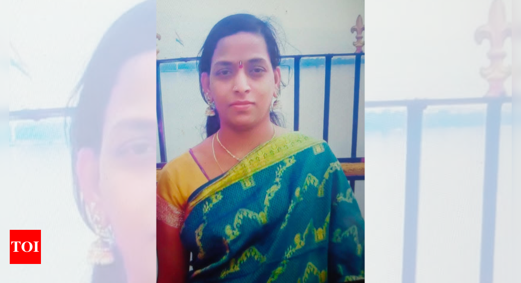 Hyderabad tragedy: Siblings live with mother's corpse for ten days in grief-stricken state