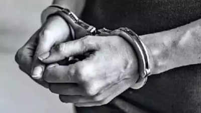 5-year-old detained over fee, school officials booked