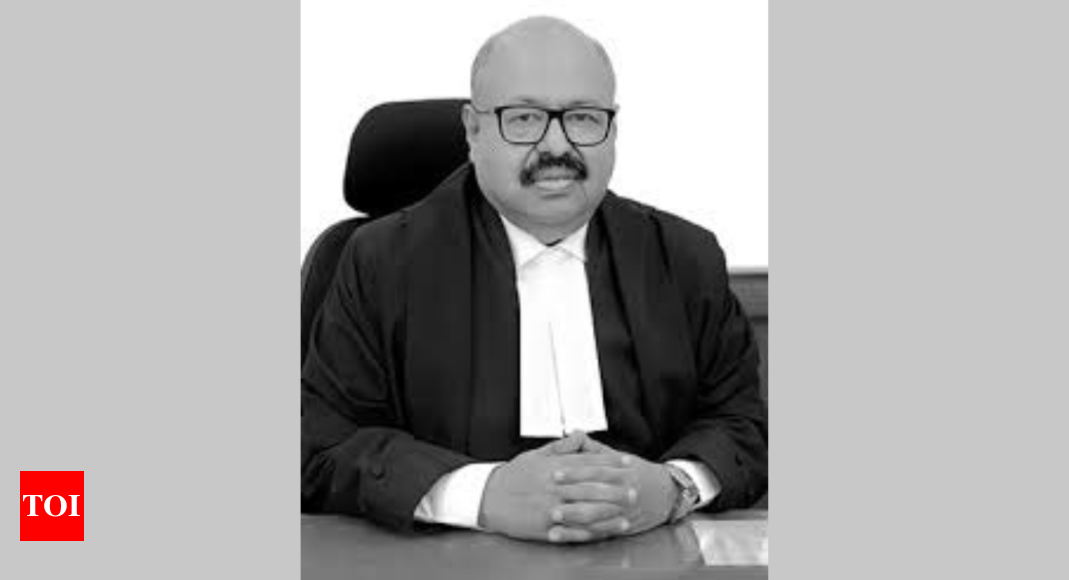 Justice Roy ends his judgeship in CJI’s court; started his legal career in the same court in 1982