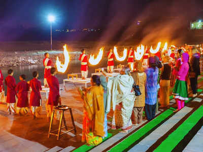 Varanasi’s Ganga Aarti suspended till Feb 5 due to crowds