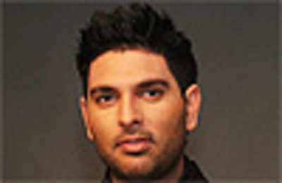 Yuvraj Singh upbeat about cure, doctors say he could return stronger