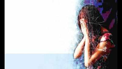 Woman asleep at Mumbai's Bandra terminus raped