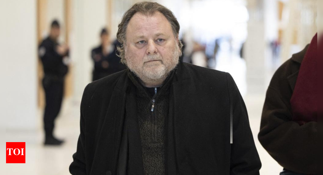 French director avoids time in jail despite conviction for abusing child actor