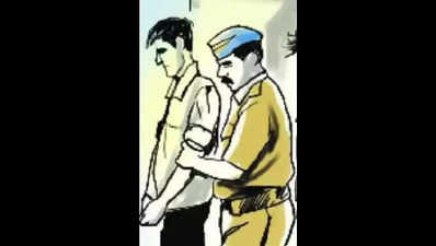 Murder bid foiled in Nandigama, 4 held