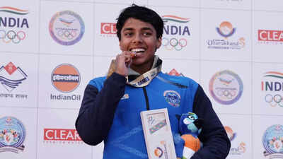 Swimming sensation Dhinidhi Desinghu adds ninth medal to her tally with latest gold at National Games