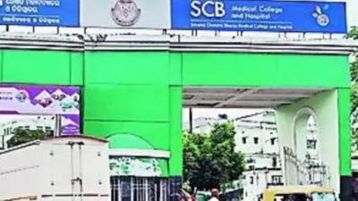 Odisha to set up 500-bed trauma center at SCB Medical college