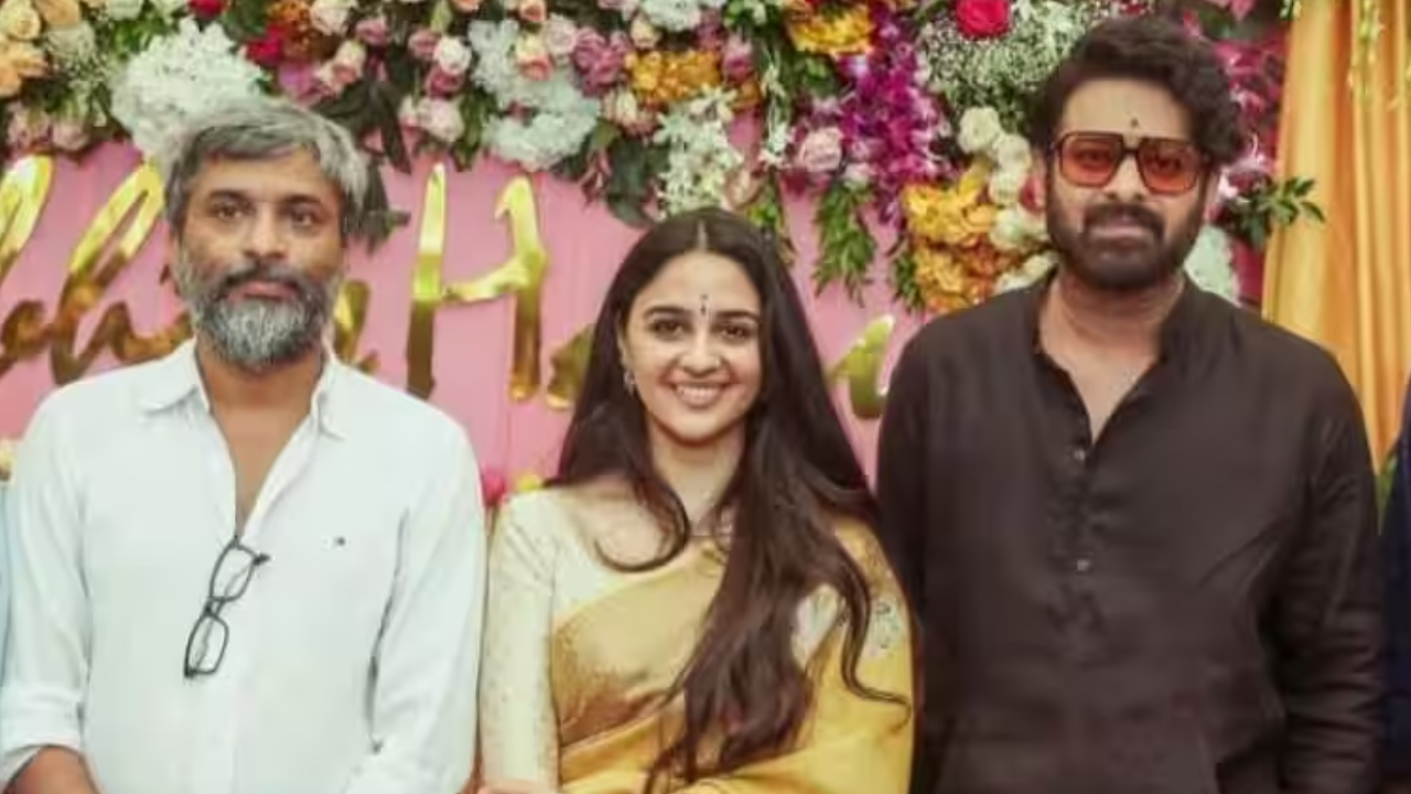 Prabhas's 'Fauji' is set to begin the next shooting schedule in Hyderabad  from THIS date | - The Times of India
