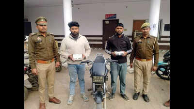 2 brothers who robbed wedding guests arrested for stealing 3.5 lakh in Ghaziabad