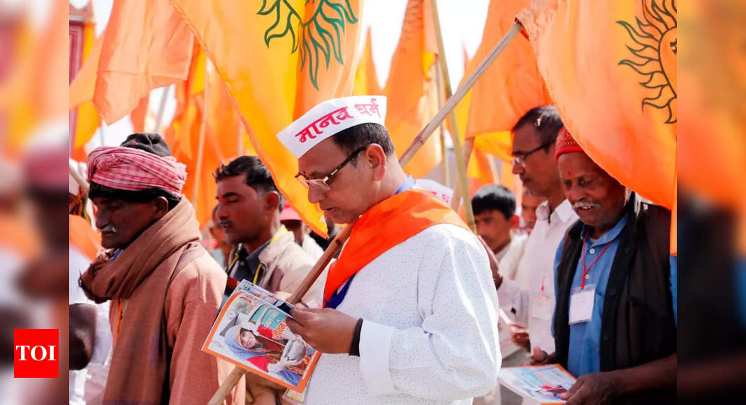 Jal Jeevan Mission’s booklet on water transformation draws attention at Maha Kumbh