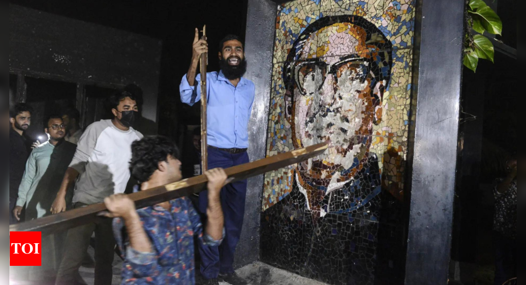 Protesters attack Sheikh Mujibur Rahman memorial museum in Dhaka