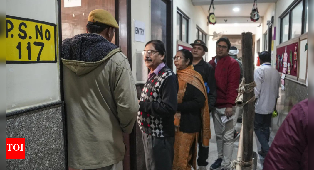 Delhi assembly elections 2025: As turnout dips, all eyes on Saturday score; votes cast lowest since 2008 | India News - The Times of India