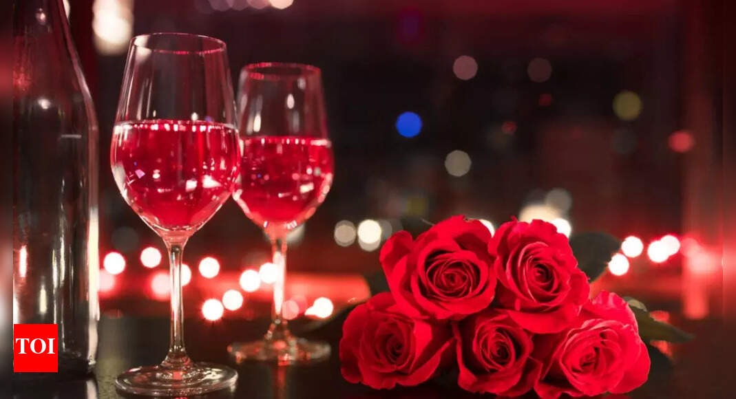 Happy Rose Day 2025: Top 50 Wishes, Messages and Quotes for your special someone - The Times of India