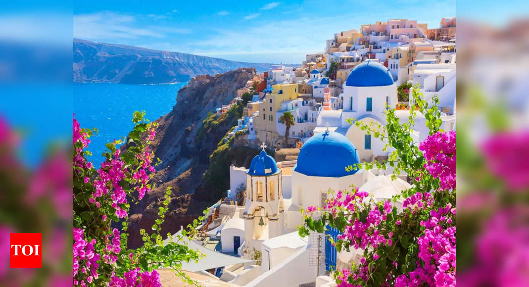 Santorini hit by quakes: Should you rethink your travel plans?