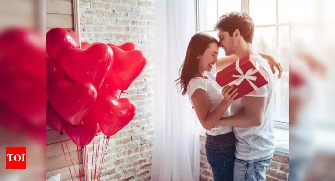 Valentine's Week 2025: From Rose Day to Propose Day, know all about the 7 days of love before Valentine's Day