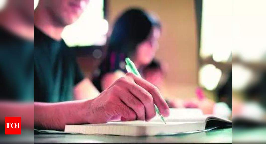 Grievance cell meets med students, assures exam will remain clean