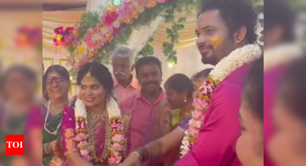 Kaatrukenna Veli actress Renuka Nagaraj gets engaged to VJ Balaganesh