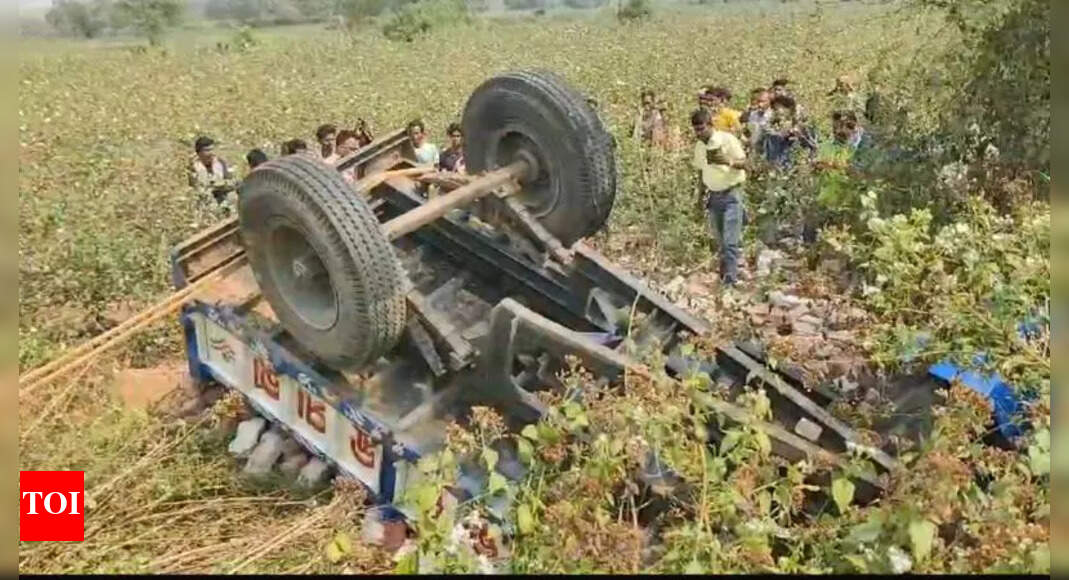 Couple killed, 3 hurt as tractor overturns in Rayagada | Bhubaneswar ...