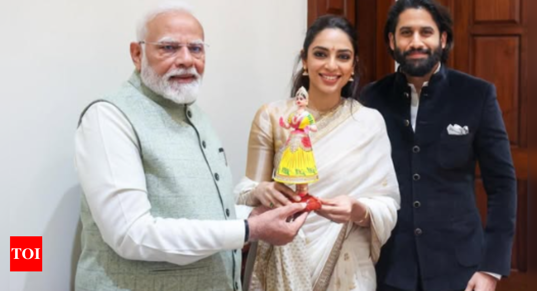 Sobhita Dhulipala and Naga Chaitanya meet PM Modi; present a book on ANR and gift a Kondapalli doll