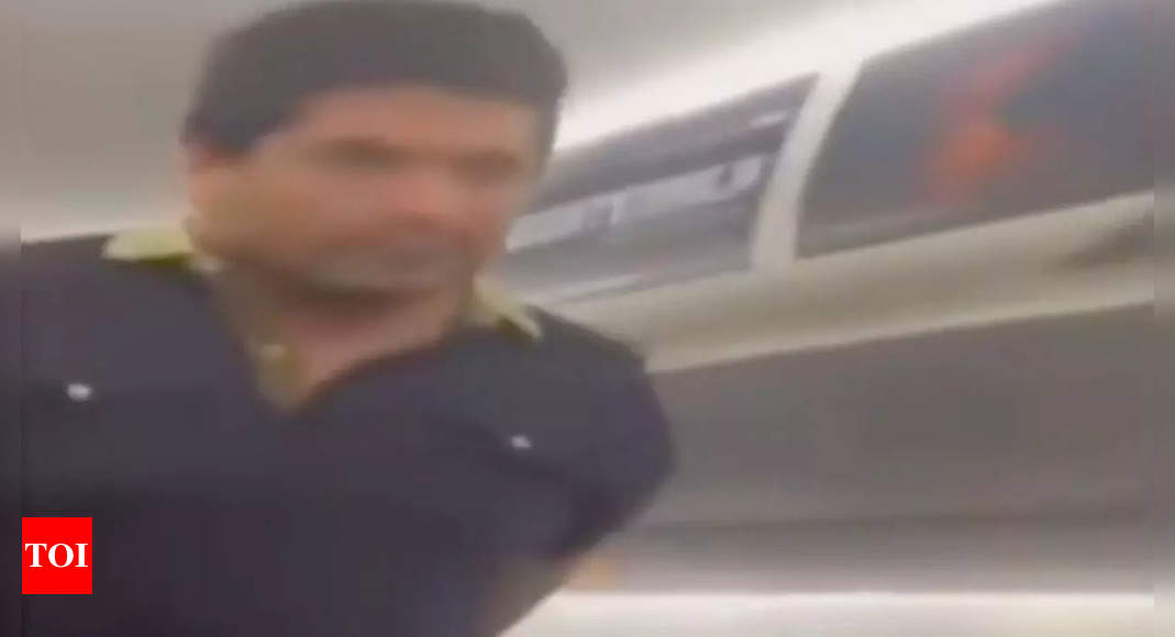 Man pulls out gun mid-air, threatens to kill passengers, crews act will surprise you