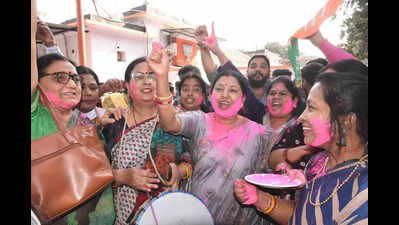 Bihar BJP celebrates party’s Delhi victory